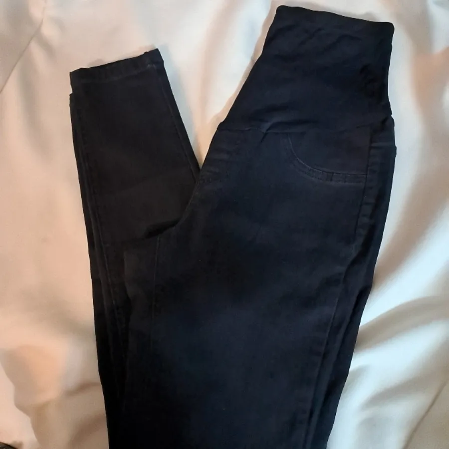 شلوار جین کشی