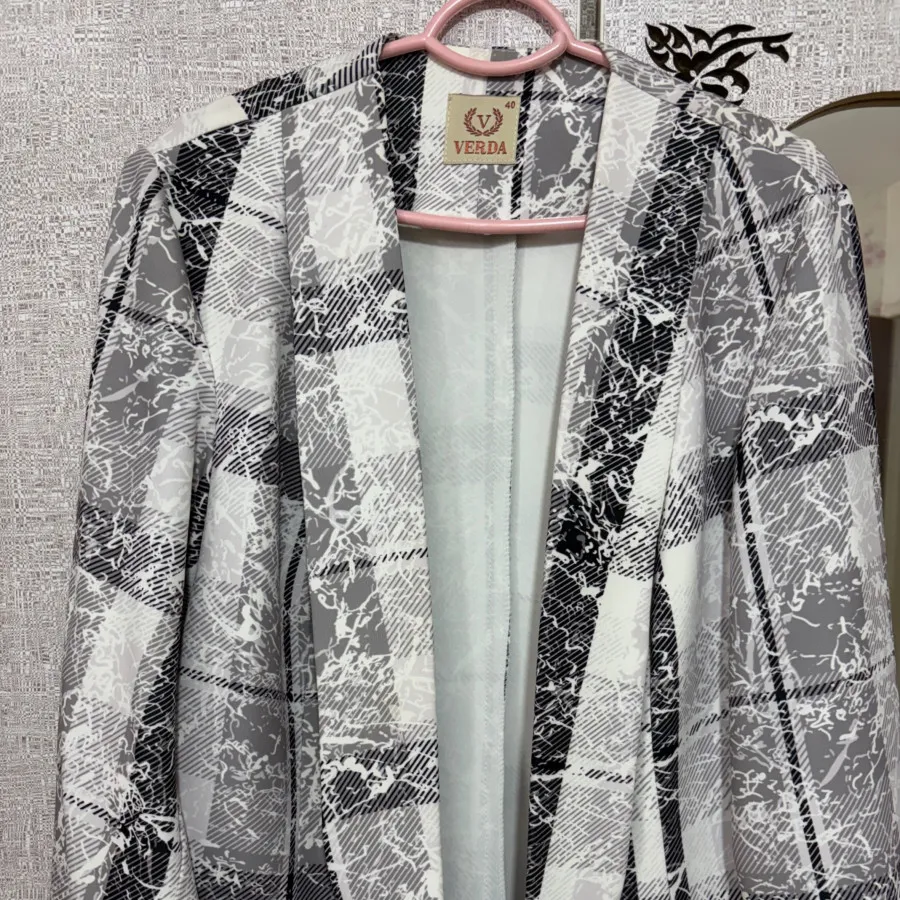 کت بهاره طوسی سفید مشکی