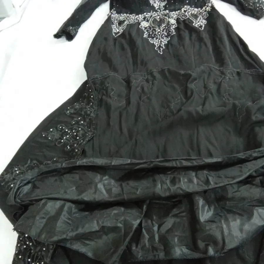 پیراهن مجلسی