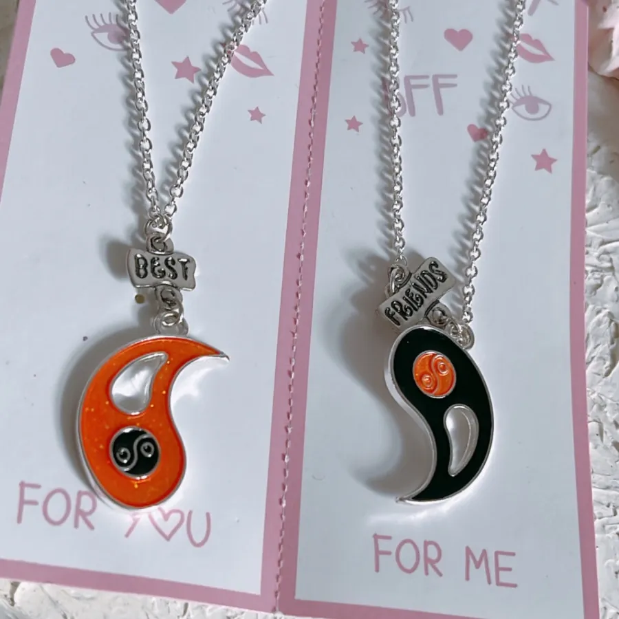 پک‌گردنبند‌