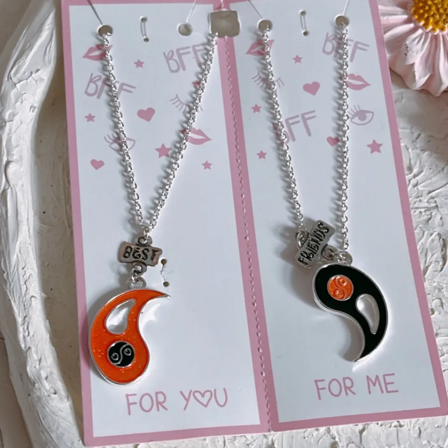 پک‌گردنبند‌