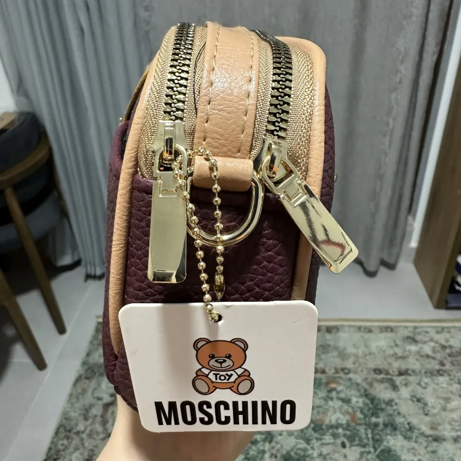 کیف دوشی طرح موچینو