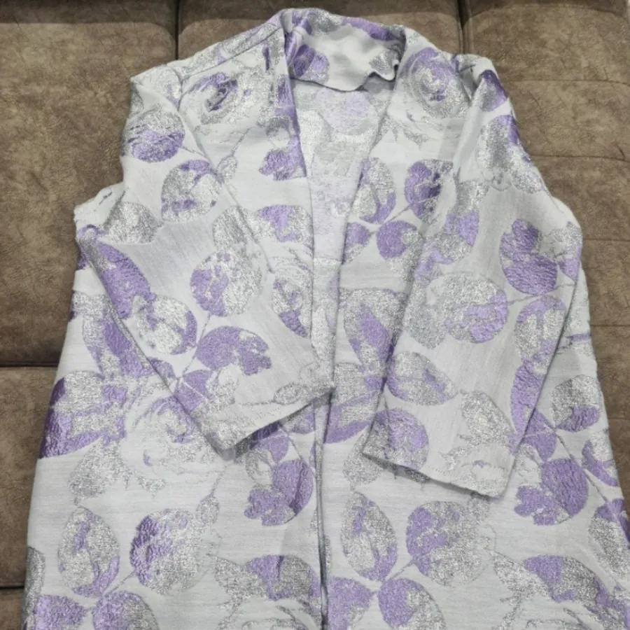 مانتو ژاکارد طرح برجسته