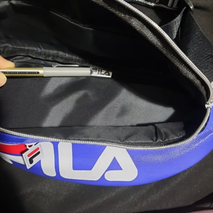 کیف کمری فیلا