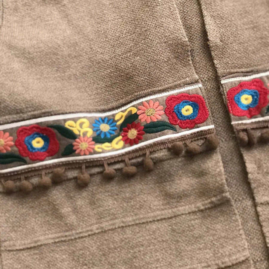 #پالتو_بافت_گلدوزی شده