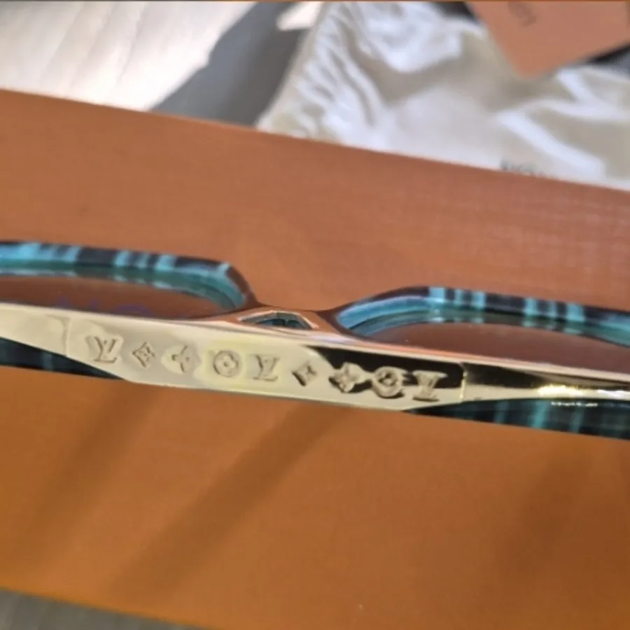 عینک Louis vuitton