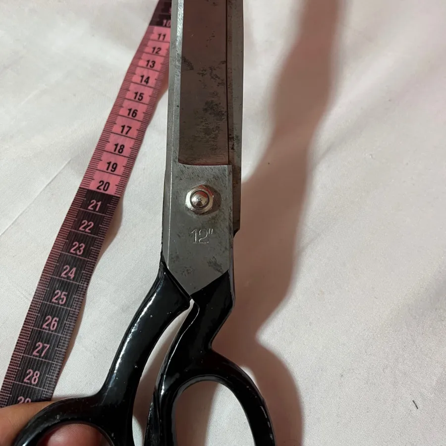 قیچی خیاطی  حرفه ای