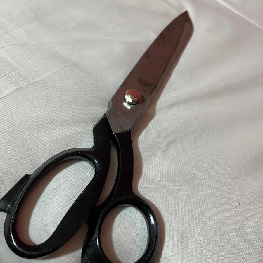 قیچی خیاطی  حرفه ای