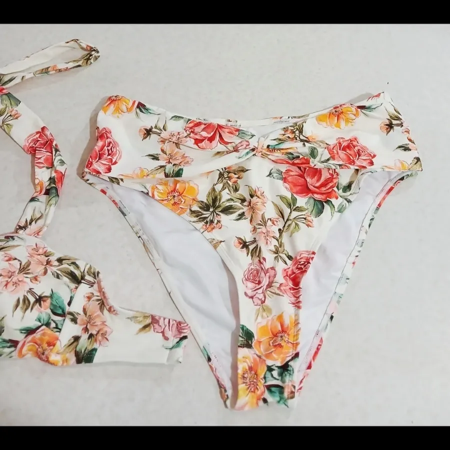 بیکینی خارجی اورجینال