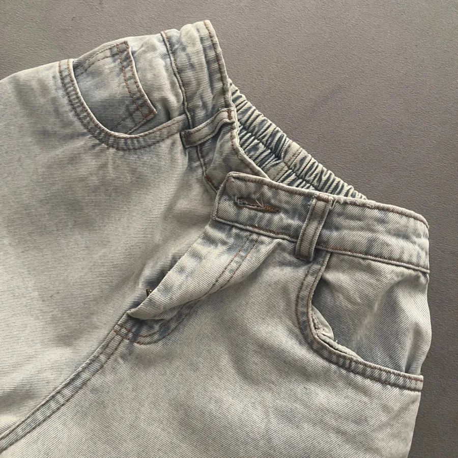 شلوار جین یخی