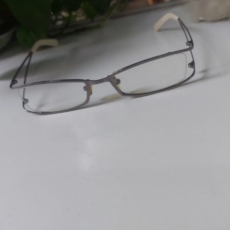 عینک طبی اسپرت