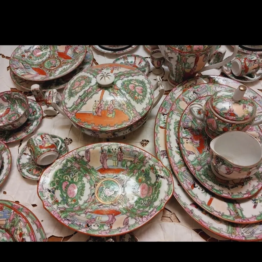 سرویس چینی گلمرغی