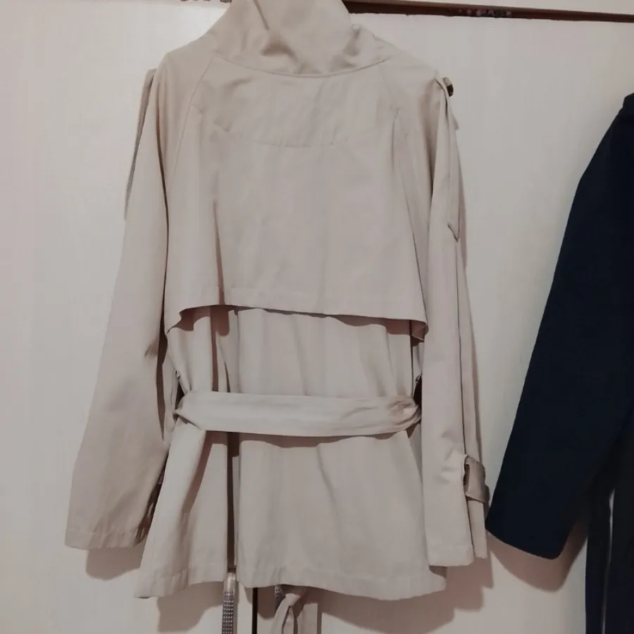 ترنچ کت بارونی