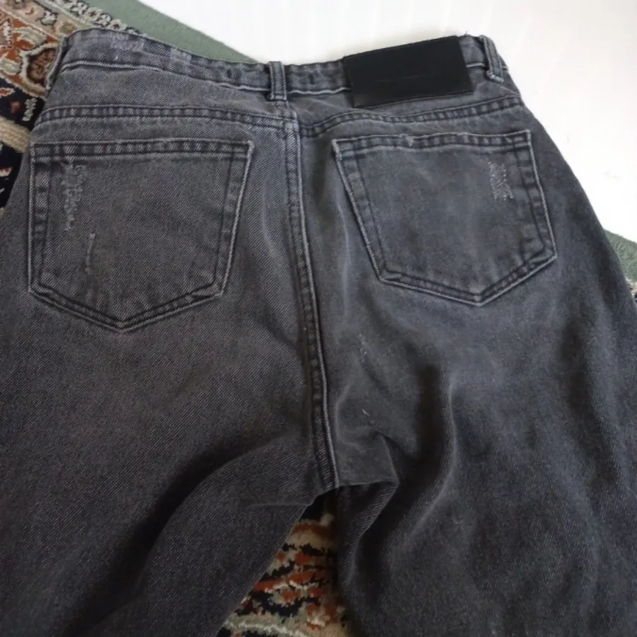 شلوار جین ذغالی