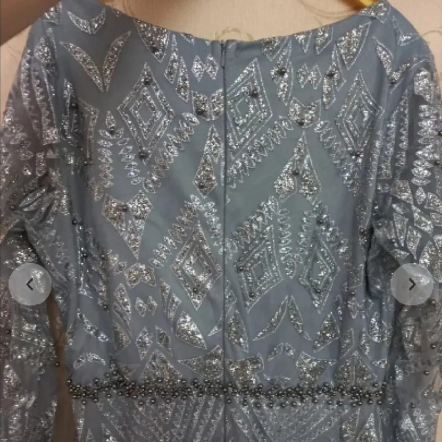 پیراهن کارشده با دست