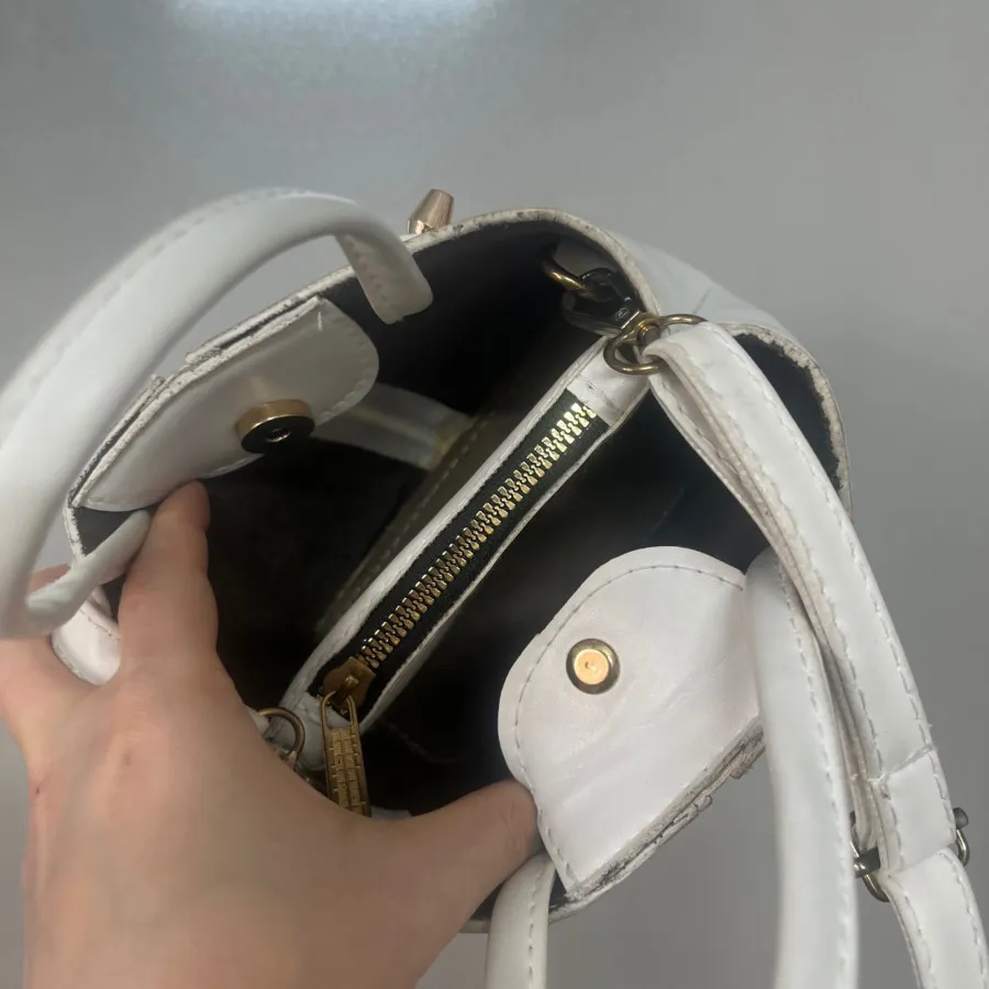 کیف سفید طرح زارا