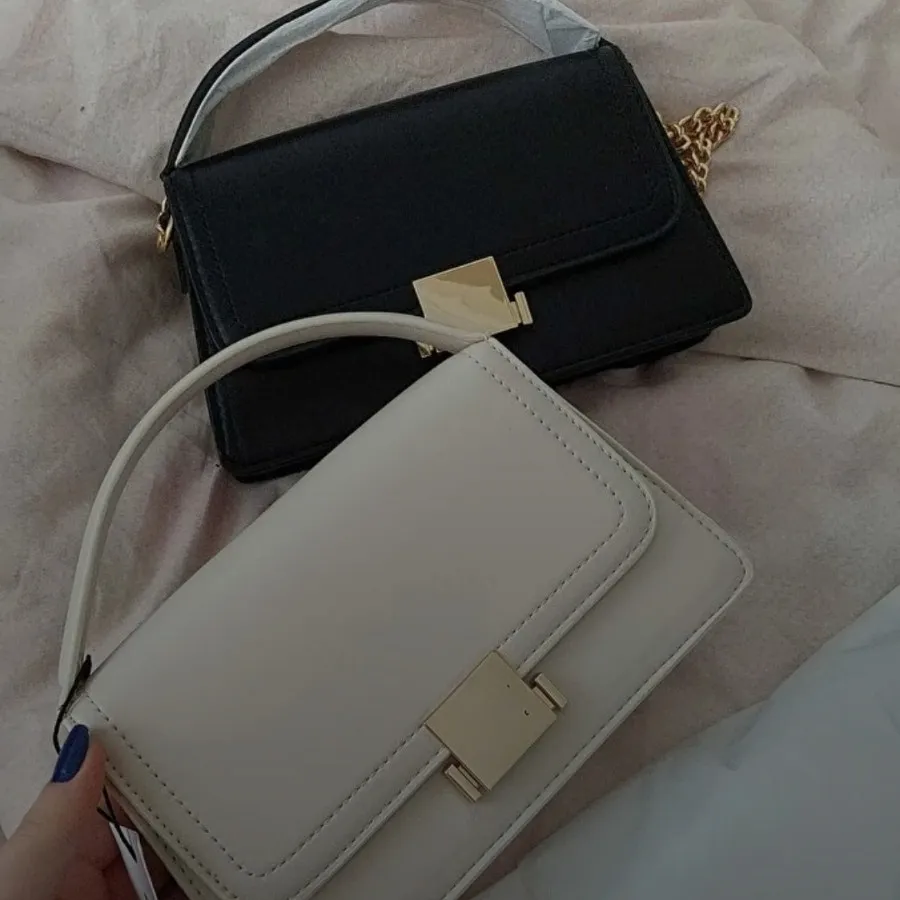 کیف استرادیواریوس