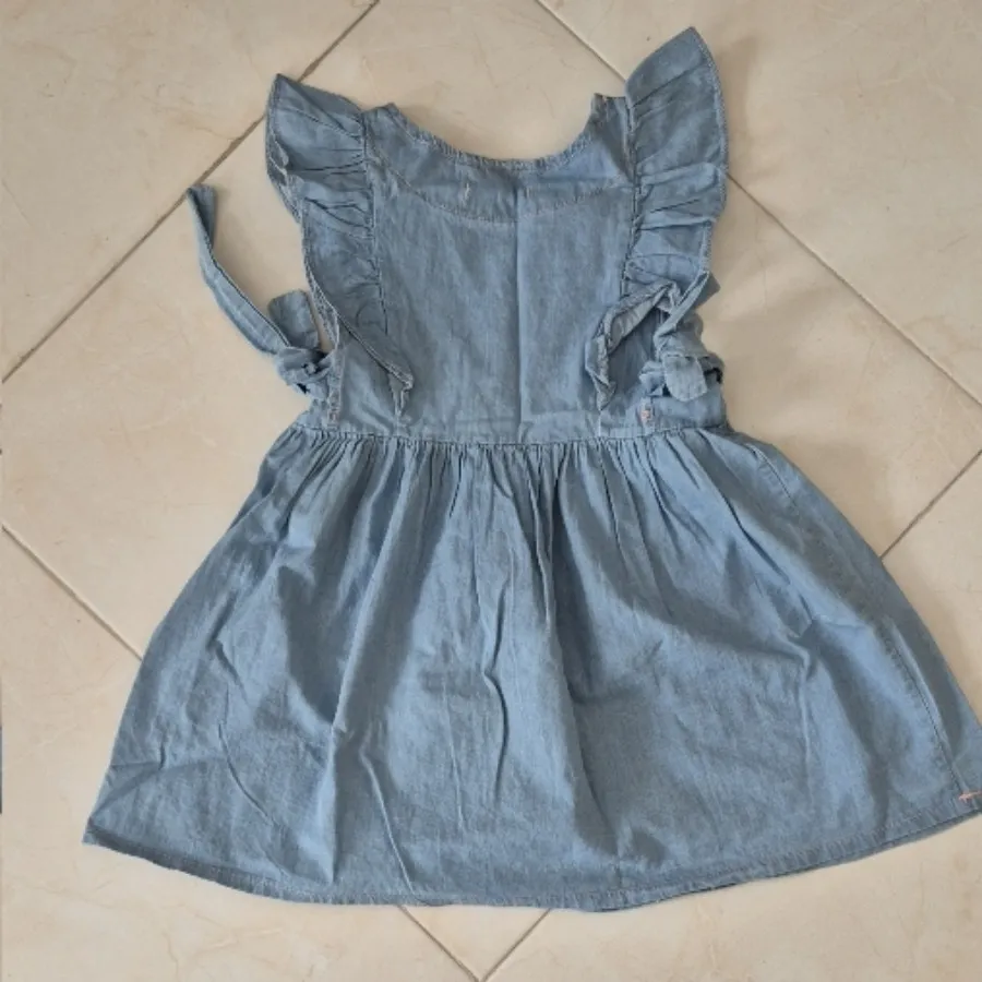 پیراهن دخترونه