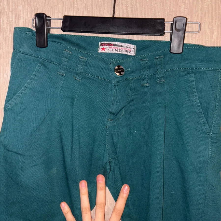 شلوار جین سبز لجنی