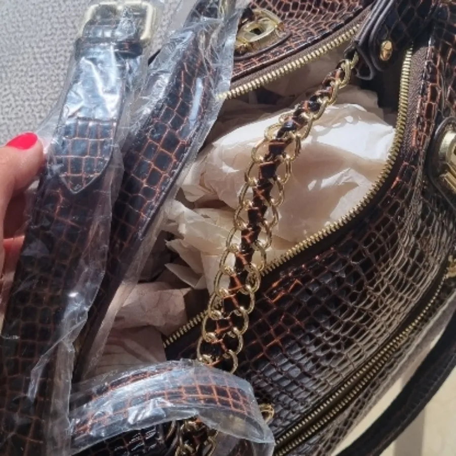 کیف چرم توری برچ