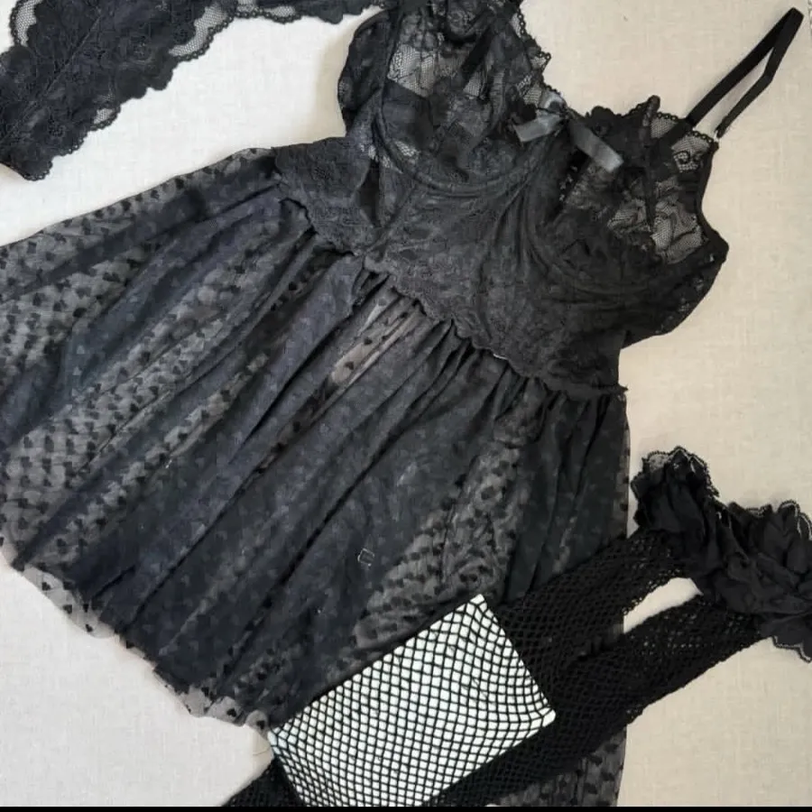 ست لباس خواب شورت و جوراب