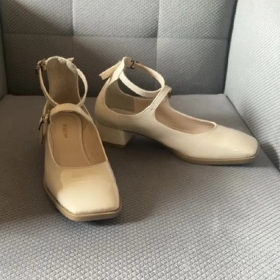 کفش مری جین