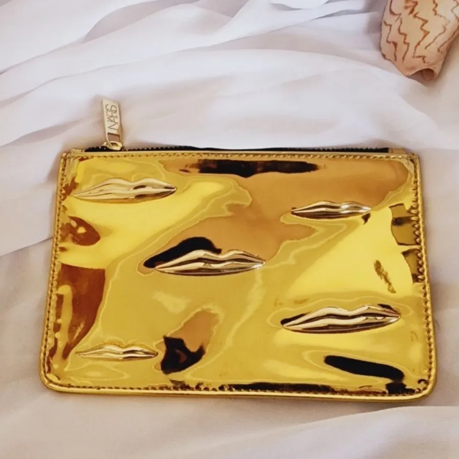 بگ طلایی لب Nars