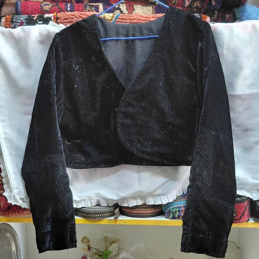 کراپ کت مخمل