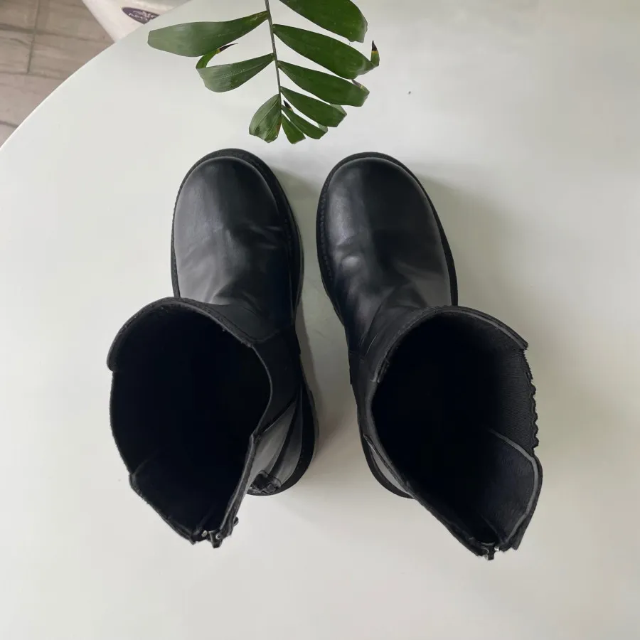 نیم بوت چرم