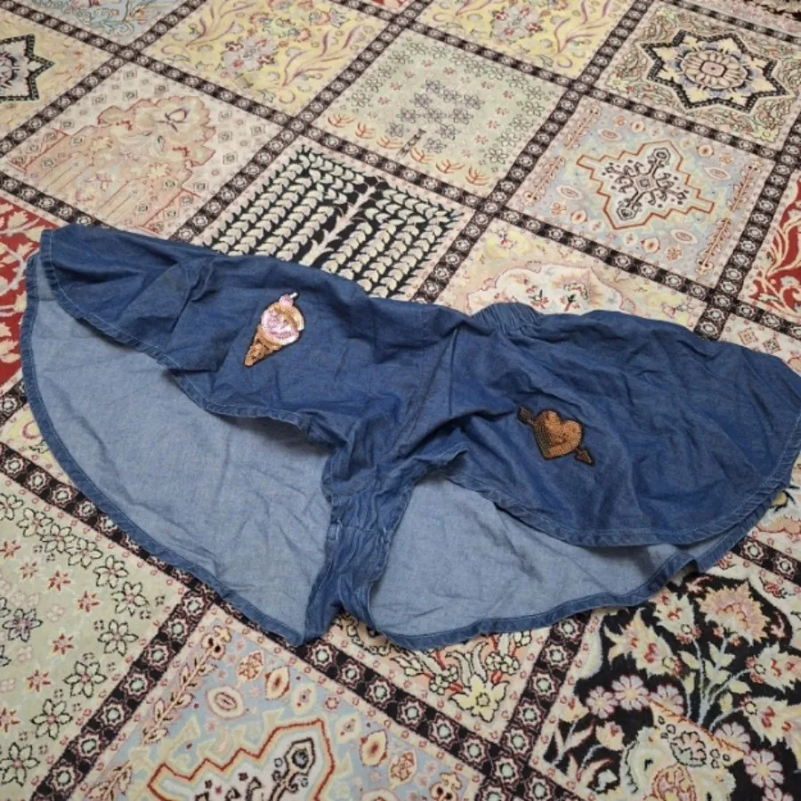 بلوز و دامن شورتکی