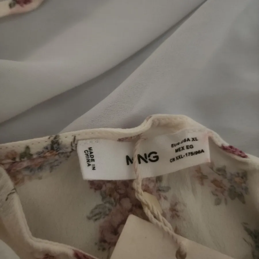 کراپ تاپ فلورال Mango