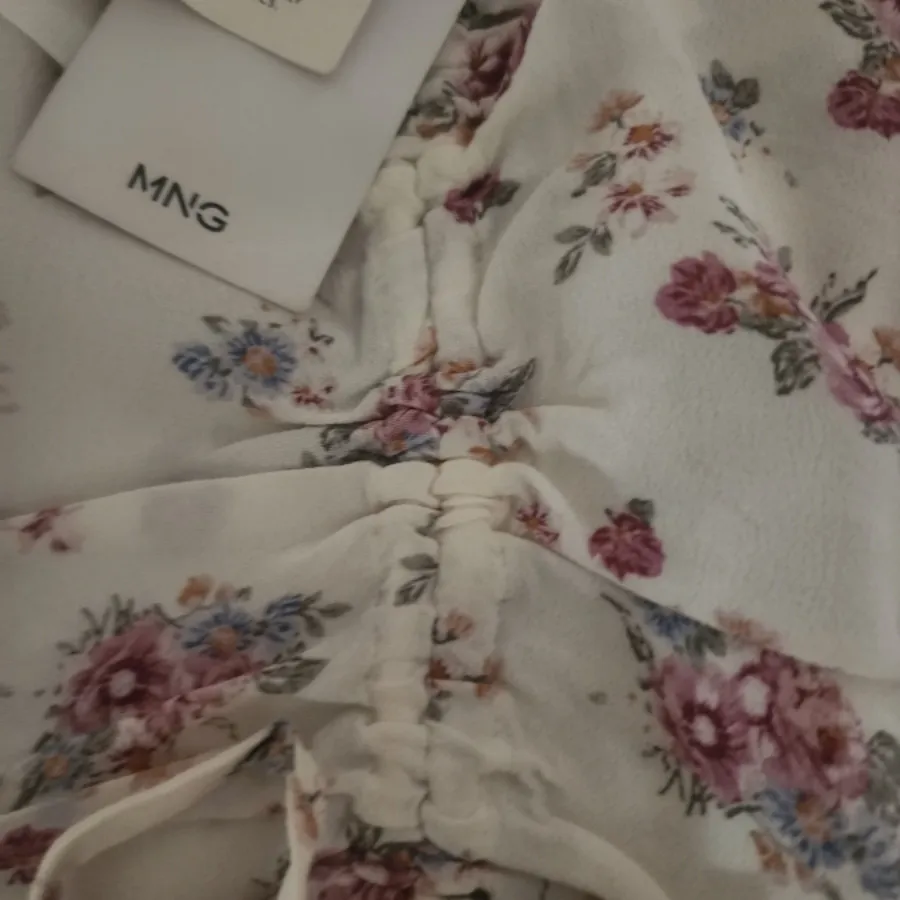 کراپ تاپ فلورال Mango