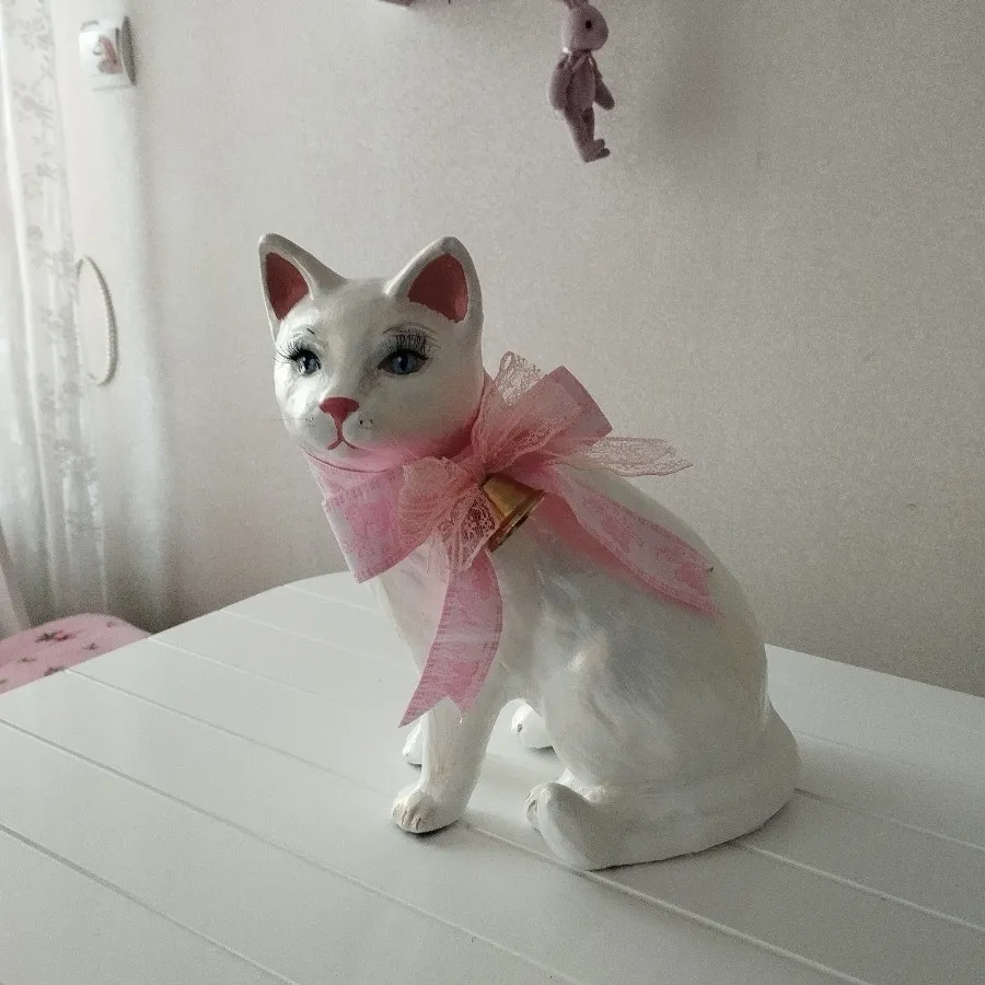 مجسمه گربه مادر و بچه