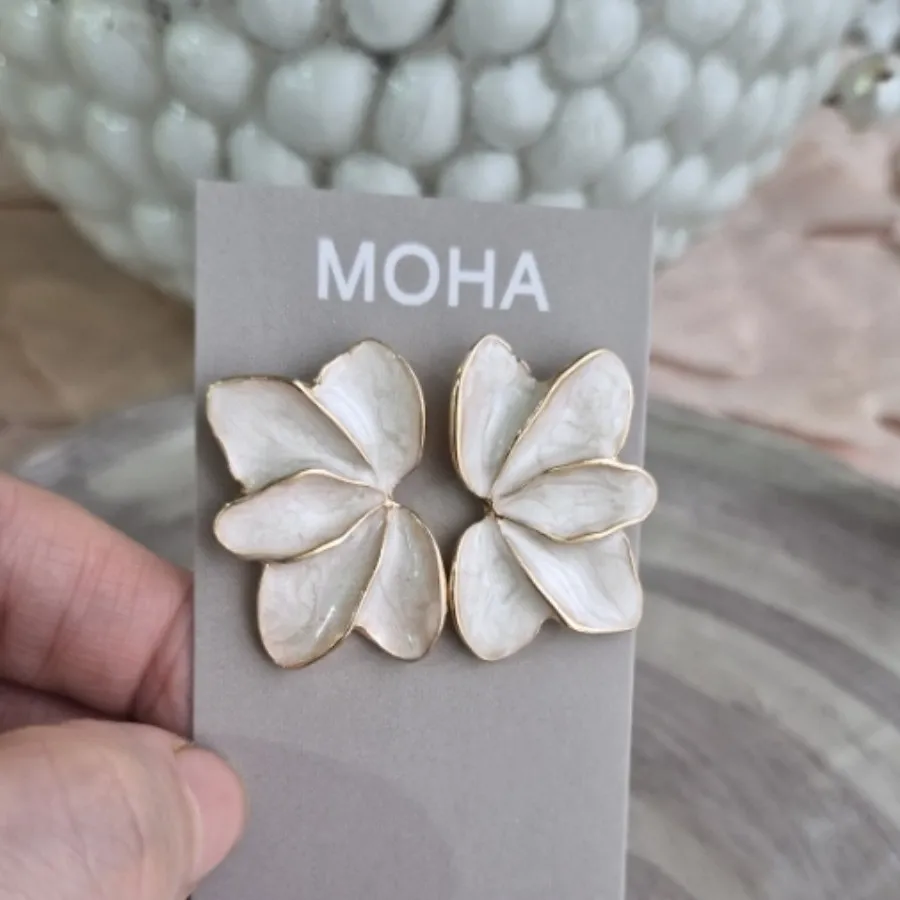 گوشواره و انگشتر میناکاری