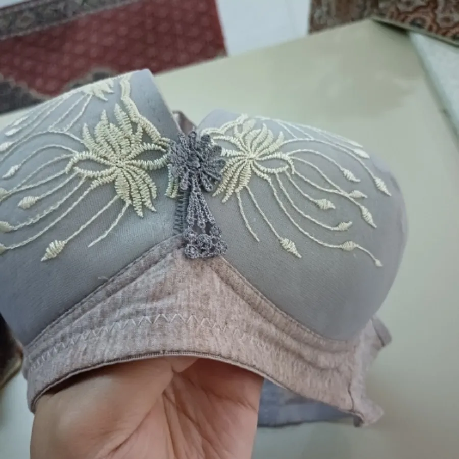 سوتین اسفنجی ارسال رایگان