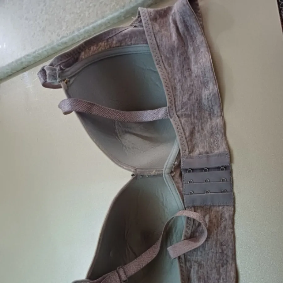 سوتین اسفنجی ارسال رایگان