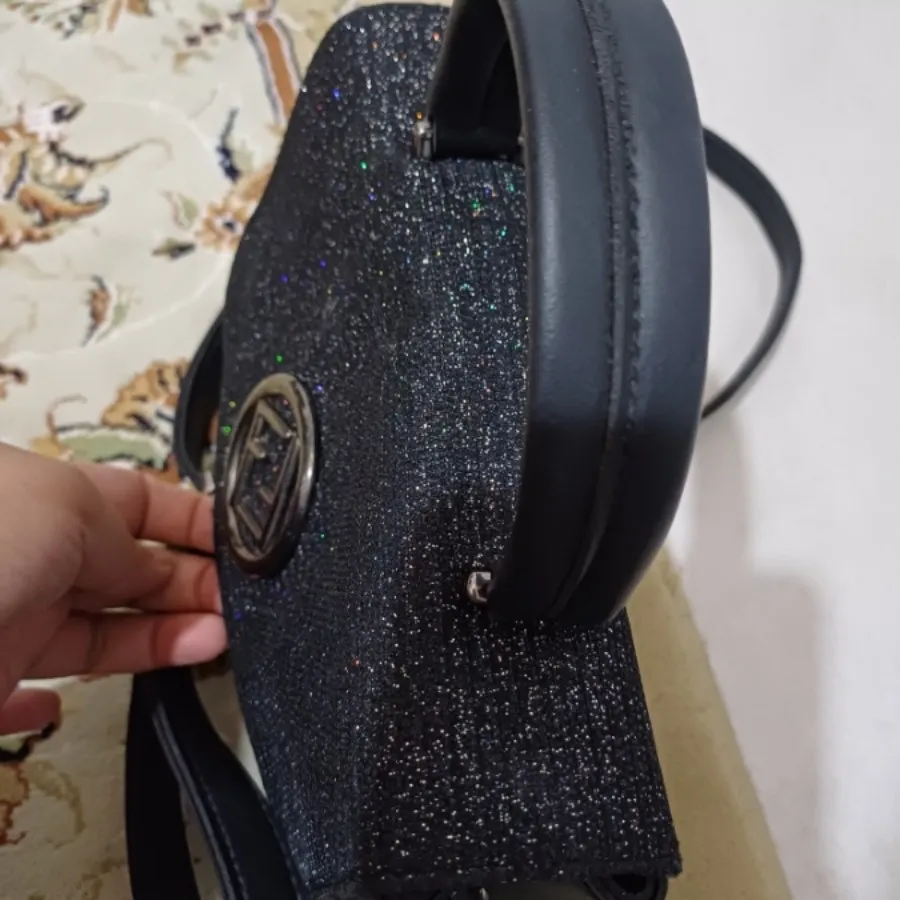 کیف مشکی درحدنو