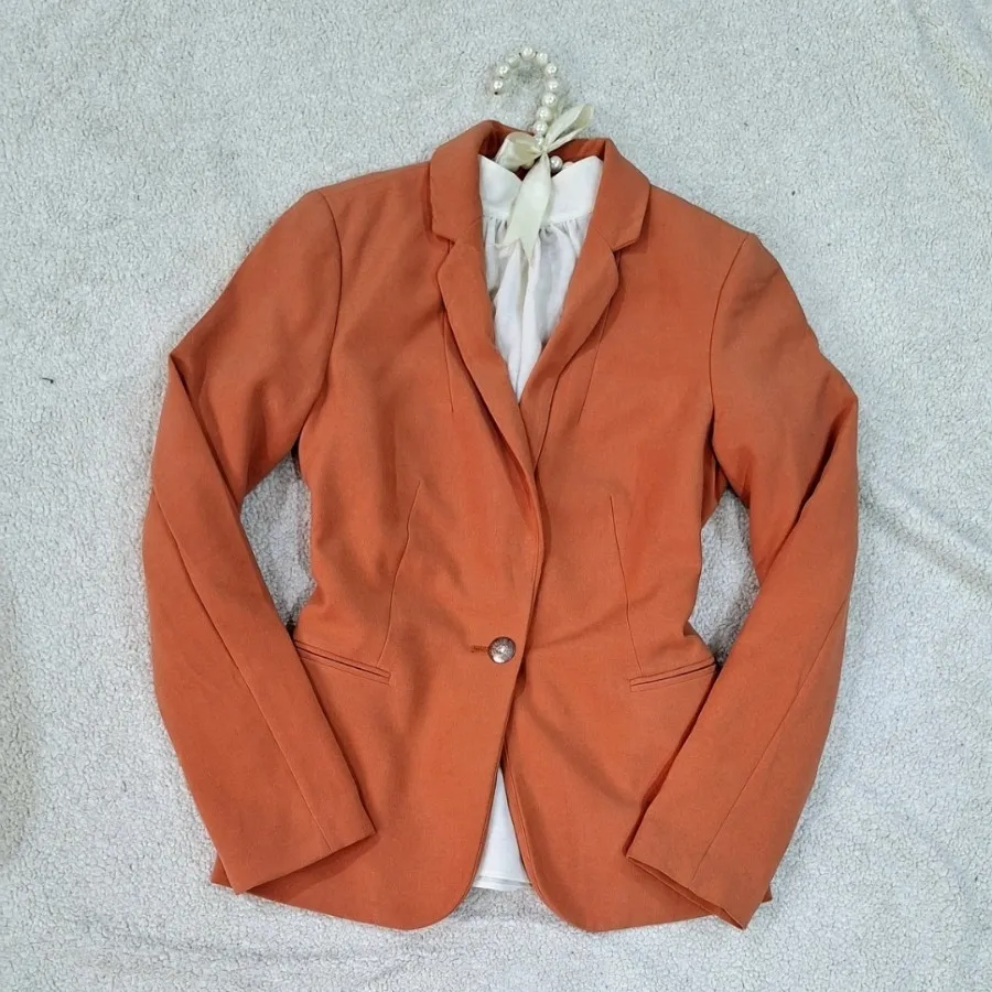 کت برند reserved