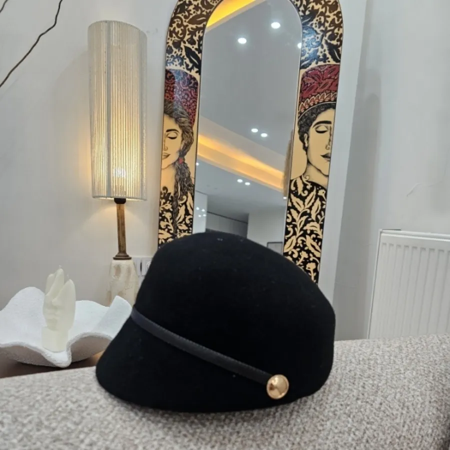 کلاه نمدی زنانه