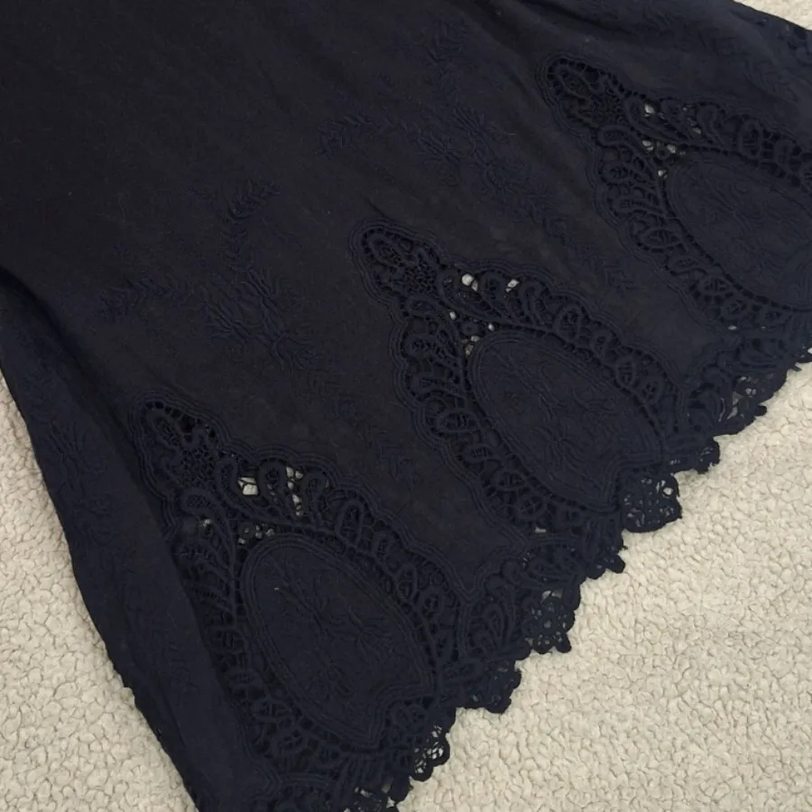 بلوز مشکی برندHallhuber