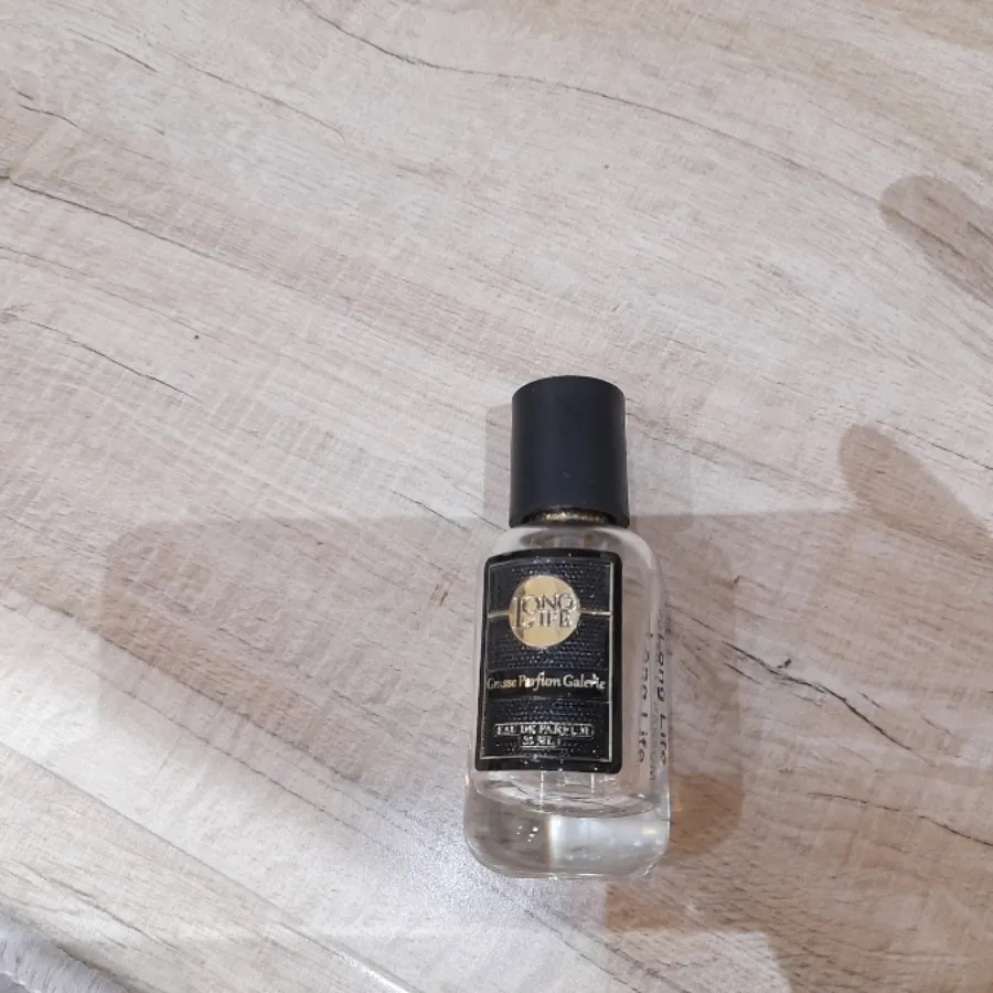 ادکلنها ی خالی