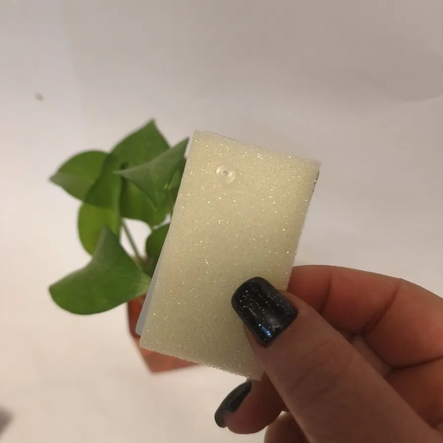 پرسینگ لب نقره