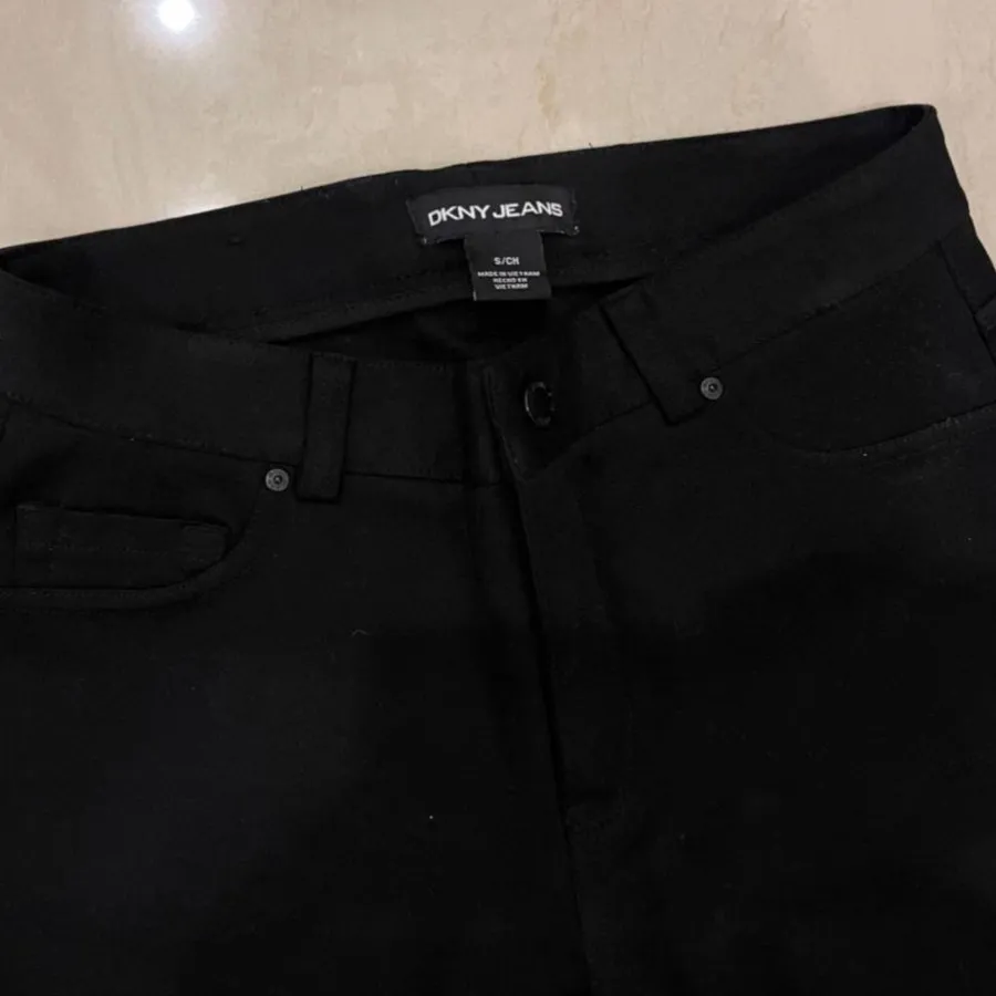 شلوار مشکی مارکDKNY