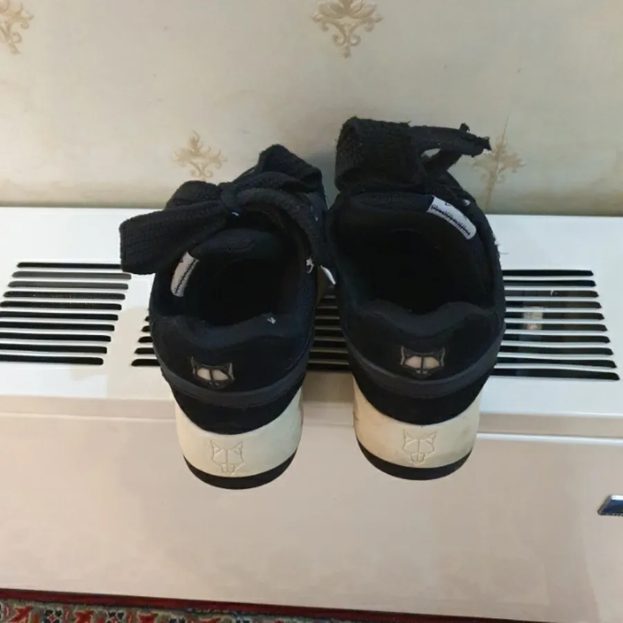 کتونیnaked wolf سایز  42