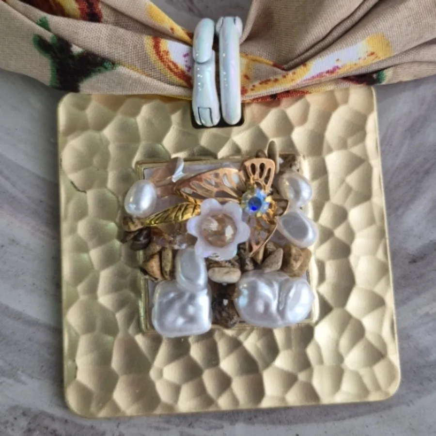 گردنبند زارا