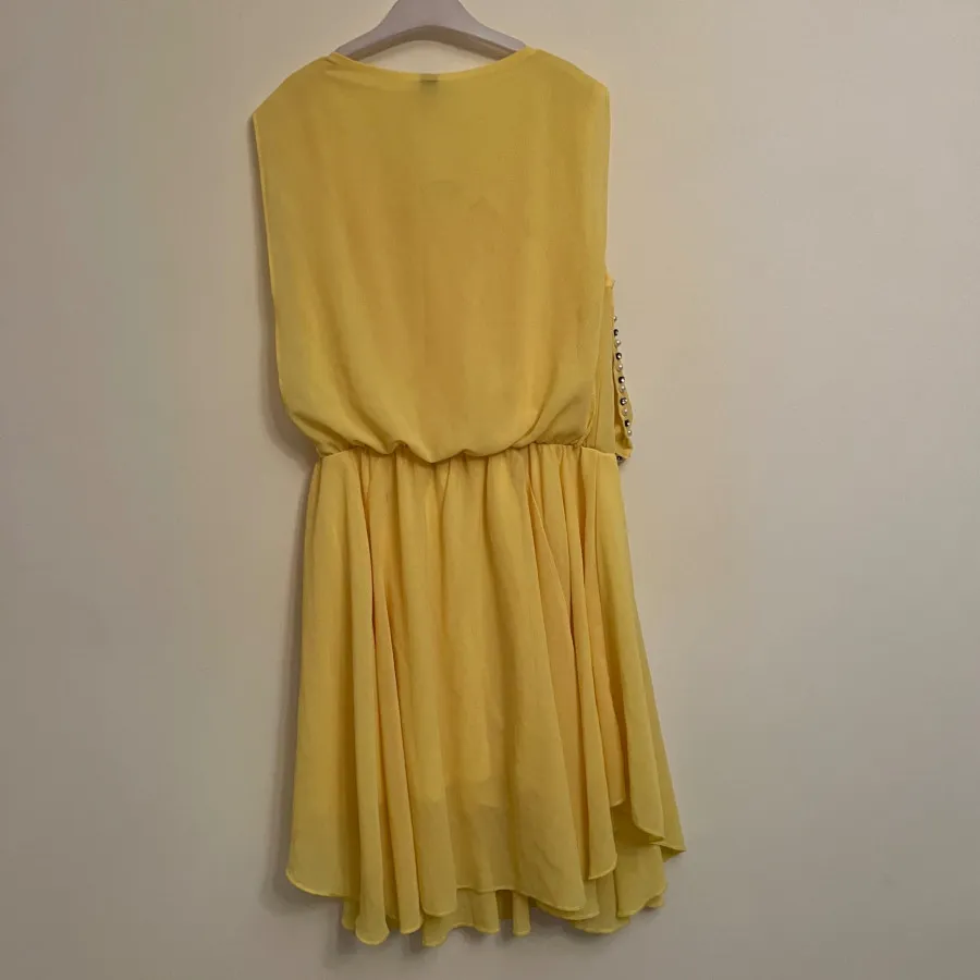 پیراهن مهمانی