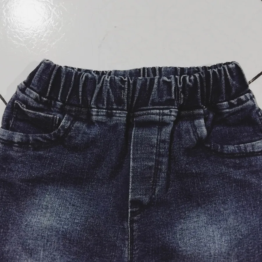 شلوار جین بچگانه