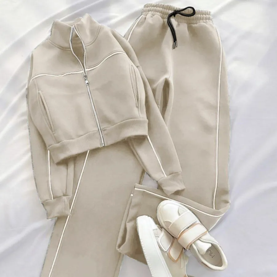 سوییشرت و شلوار