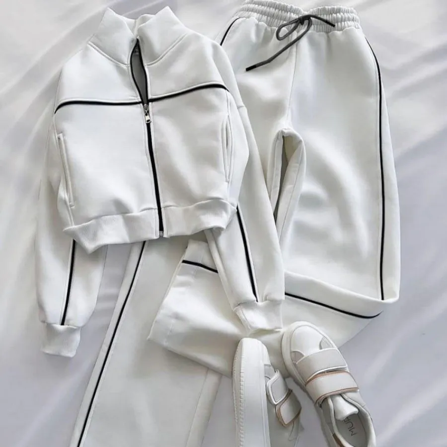 سوییشرت و شلوار