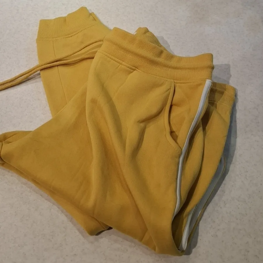 شلوار زنانه